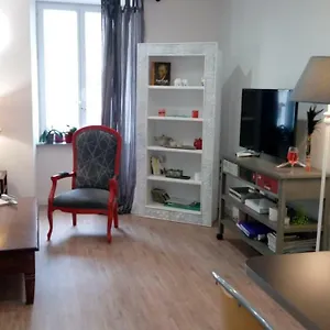 Les Hautes D'anastasia 3*, Rodez France